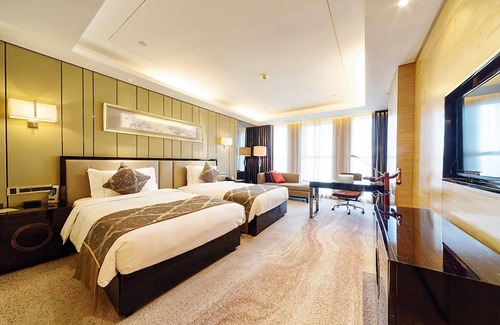 Bin Hu District Hotel | Pullman Wuxi New Lake