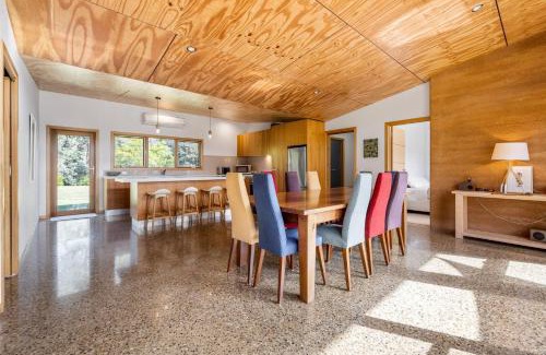 Porepunkah House | Punka River Retreat