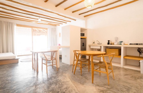 Costa Mujeres Hotel | Punta Blanca Beach House