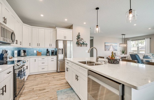 Charlotte Park House | Punta Gorda Paradise: Pool & Outdoor Kitchen!
