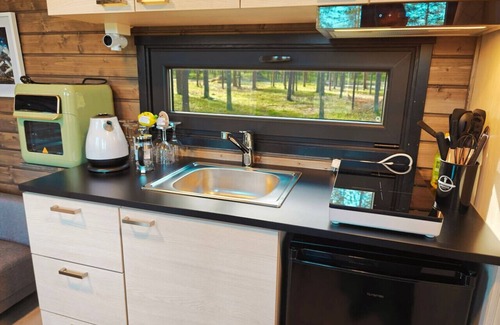Kolari Cottage | PUOLUKKA|Sauna|Fireplace|WiFi|BBQ|Nature|Ski 200M