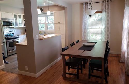 West Lafayette House | Purdue Football and Campus Only Steps Away