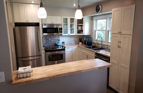 West Lafayette House | Purdue Football and Campus Only Steps Away