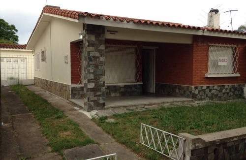 Piriapolis House | Pure energy between hills and the sea