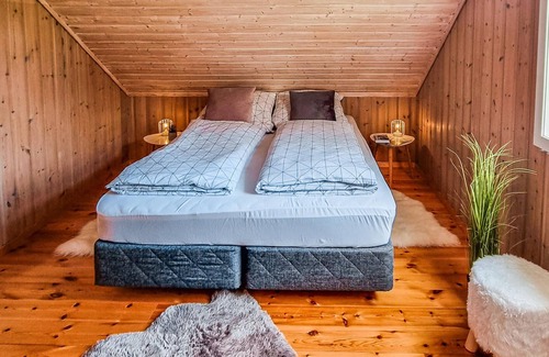Volda House | Pure idyll - spend a quiet vacation by the fjord.
