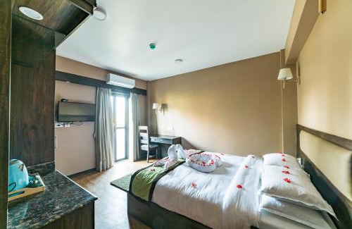 Lalitpur Hotel | Purna's Museum Resort