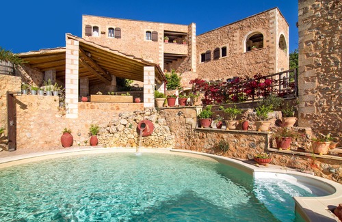 Samonas House | Purple villa Malotira - 1 bedroom -veranda -roof terrace - mountain and sea view