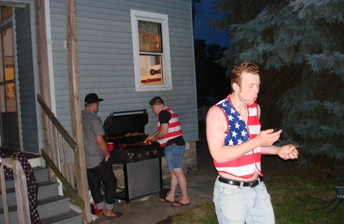 Put-in-Bay House | Put-in-Bay lodging for Groups and Parties right in the downtown action!
