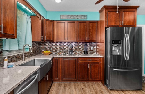 Boca Ciega Ridge Apartment | Putting green, outdoor oasis, 3Mi to the beach