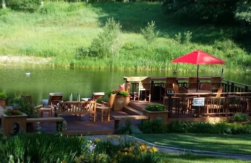 Coloma House | Pvt 35 acre lakefront retreat: LDG sleeps 12- hot tub tennis ct trails and more