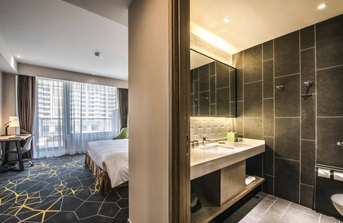 Pudong Hotel | Q-Box Hotel Shanghai Sanjiagang