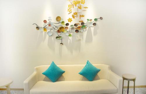 Shenzhen Hotel | Qianhai Holiday Hotel