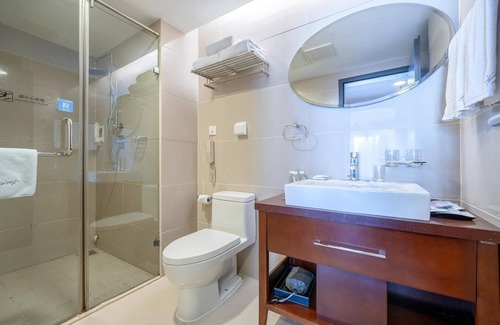Qingdao City Center Hotel | Qingdao Housing International Hotel