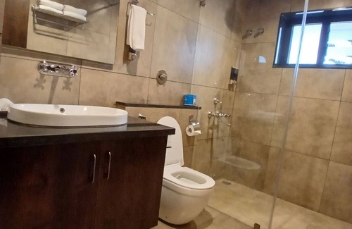 Doddaballapur Resort | Quad Club Resort and Spa Nandi Hills