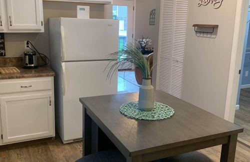 Bean Station Apartment | Quaint 1 Bedroom Loft near Cherokee Lake! All the comforts of home!