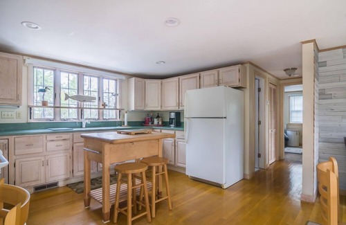 East Sandwich House | Quaint and Quiet Classic Cape Style Home Close to East Sandwich Beach