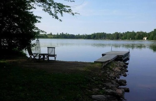 Selwyn Cottage | Quaint Chemong Lake Cottage Rental - Selwyn