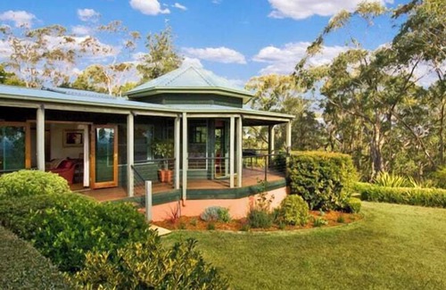 Kulnura Cottage | Quaint Cottage In The Bush