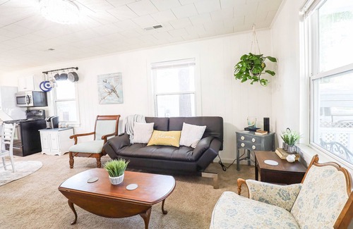 Wilmington Cottage | Quaint cottage style home with large fenced yard.