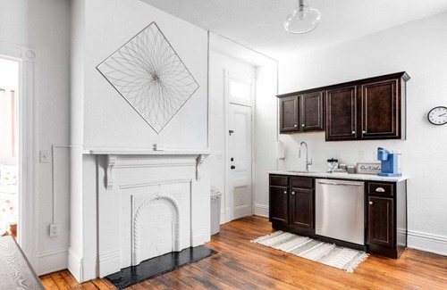 Church Hill Apartment | Quaint Escape for 2 Near Richmond Battlefield Park