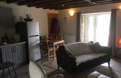 Savigny-le-Vieux Cottage | "Quaint French Cottage"