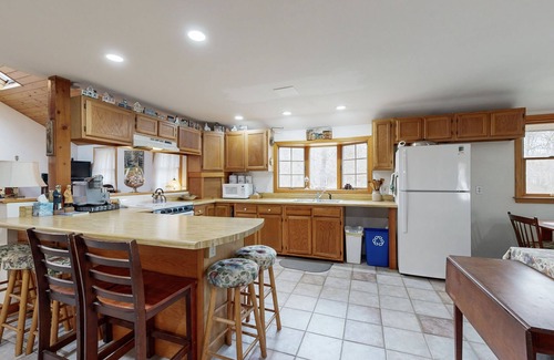 West Tisbury House | Quaint home across from bike paths with large furnished deck, grill, & W/D