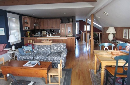 Surf City House | Quaint oceanfront house. Nantucket meets LBI