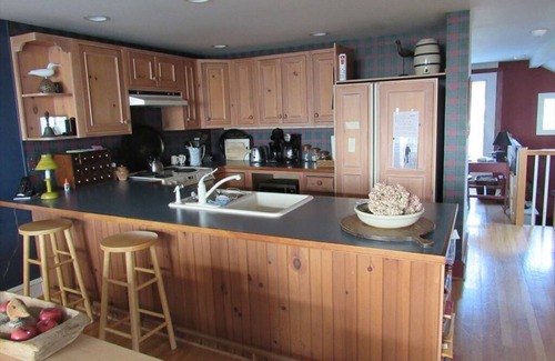 Surf City House | Quaint oceanfront house. Nantucket meets LBI