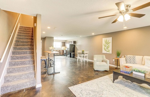 Pocahontas House | Quaint Pocahontas Townhome, Central Location!