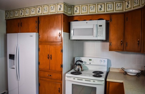 Hilton Cottage | Quaint Vacation Rental- Peaceful Cottage by Lake Ontario, Rochester, Hilton, NY