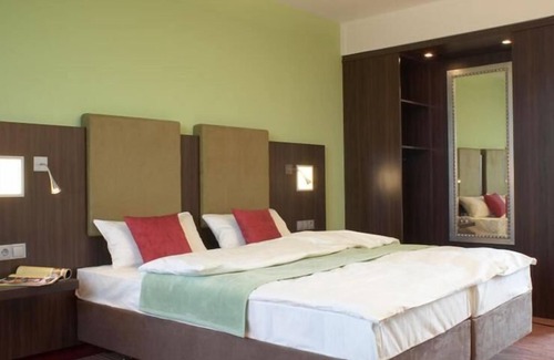 Wilnsdorf Hotel | Qualitel Hotel Wilnsdorf