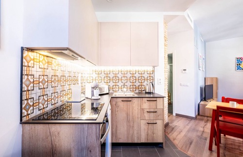 Morvedre Apartment | 🌜Quality Apartment with Homely Decor🌛