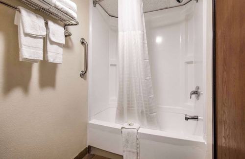 Arkansas City Hotel | Quality Inn Arkansas City North