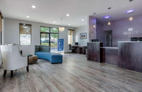 Athens Hotel | Quality Inn Athens I-65 - Huntsville Area West