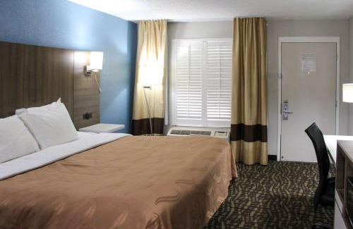 Athens Hotel | Quality Inn Athens I-65 - Huntsville Area West