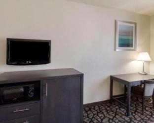 Buffalo Hotel | Quality Inn Buffalo