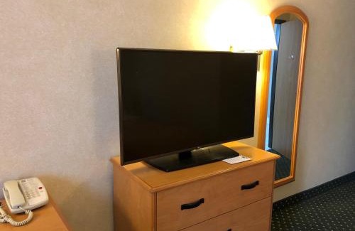 Grand Forks Hotel | Quality Inn Columbia Mall