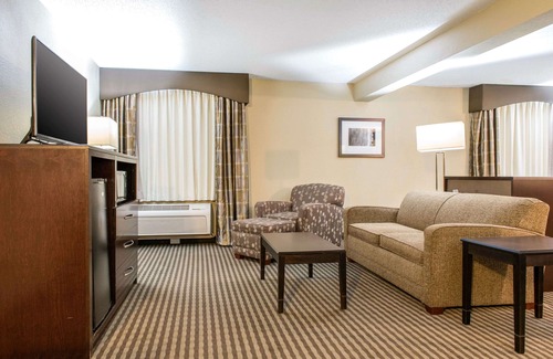 Festus Hotel | Quality Inn Festus