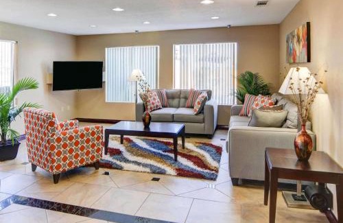 Forest Hill Hotel | Quality Inn Forest Hill - Fort Worth South