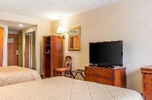 Schooleys Mountain Hotel | Quality Inn Hackettstown - Long Valley