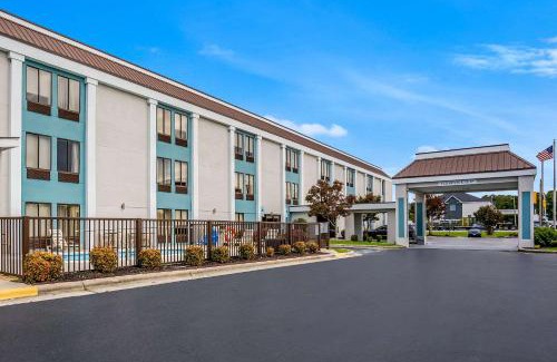Jacksonville Hotel | Quality Inn Jacksonville near Camp Lejeune