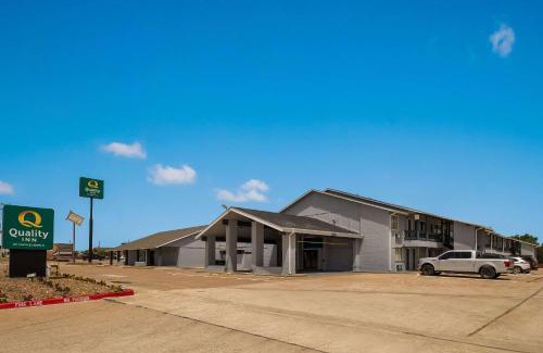 Madisonville Hotel | Quality Inn Madisonville