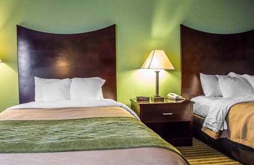 Mill Hall Hotel | Quality Inn Mill Hall - Lamar