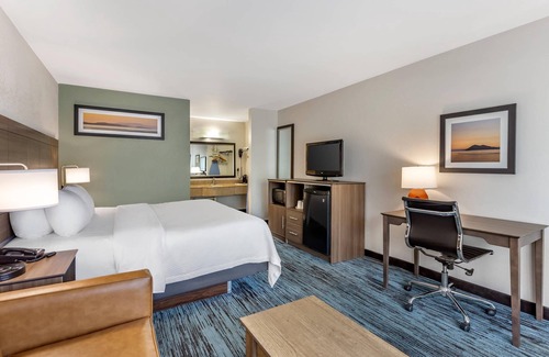 Mount Airy Hotel | Quality Inn Mount Airy Mayberry