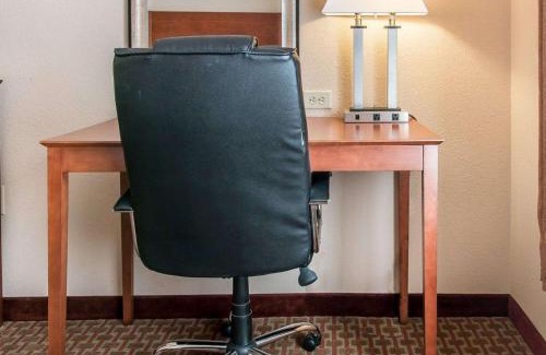 New Buffalo Hotel | Quality Inn Near Interstate I94