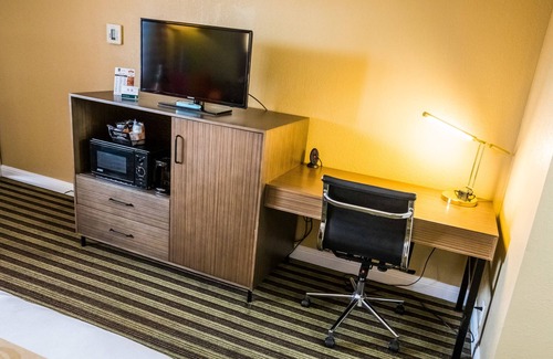Salinas Hotel | Quality Inn Salinas