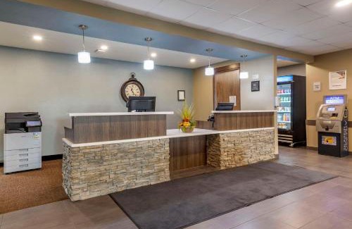 Moose Jaw Hotel | Quality Inn & Suites