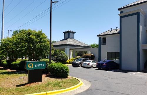 Clemmons Hotel | Quality Inn & Suites Clemmons I-40