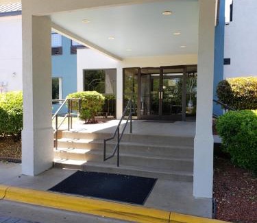 Clemmons Hotel | Quality Inn & Suites Clemmons I-40