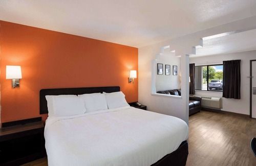 Junction Hotel | Quality Inn & Suites Junction